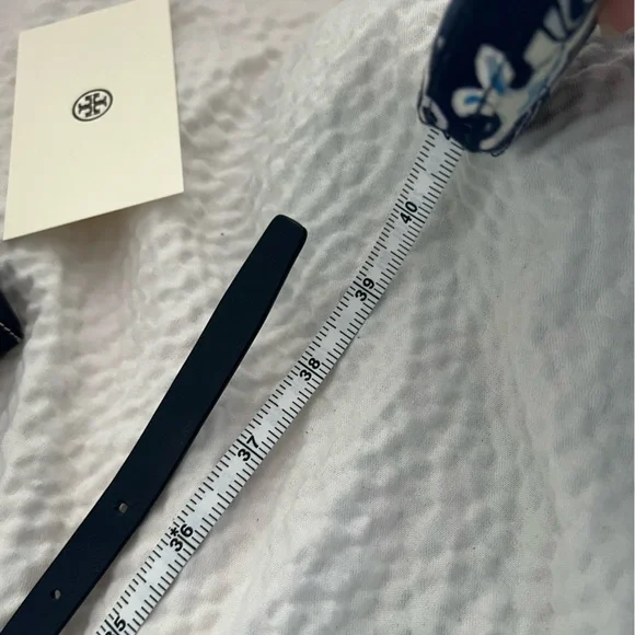 Tory Burch navy blue belt bag - Picture 5 of 16